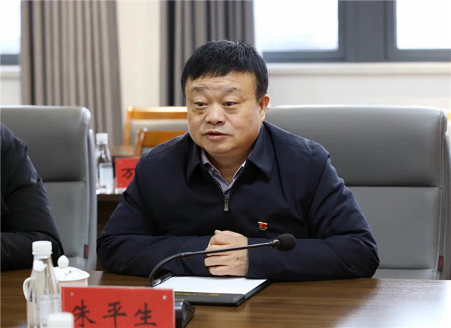 市國資委黨委書記、主任朱平生帶隊走訪慰問城投集團